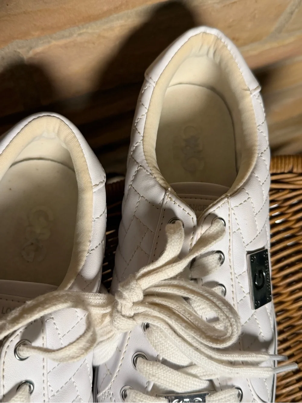 G by Guess White Quilted Lace-Up Women's Sneakers. Size 10